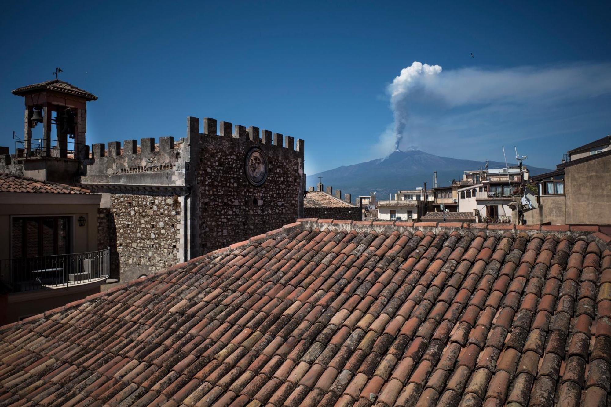 Salita Ciampoli - Attico Sul Corso * Taormina