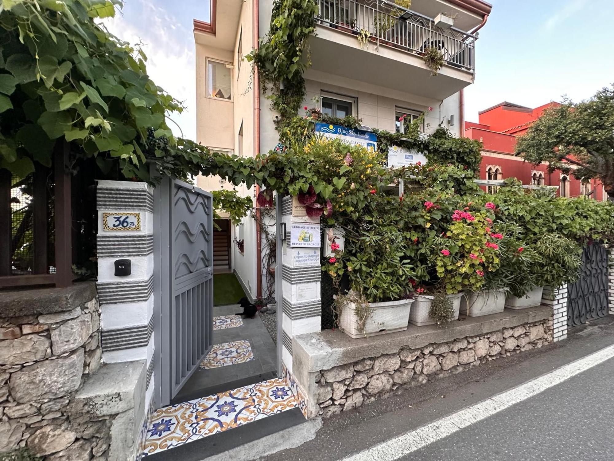 Blueskylite Guest house Taormina