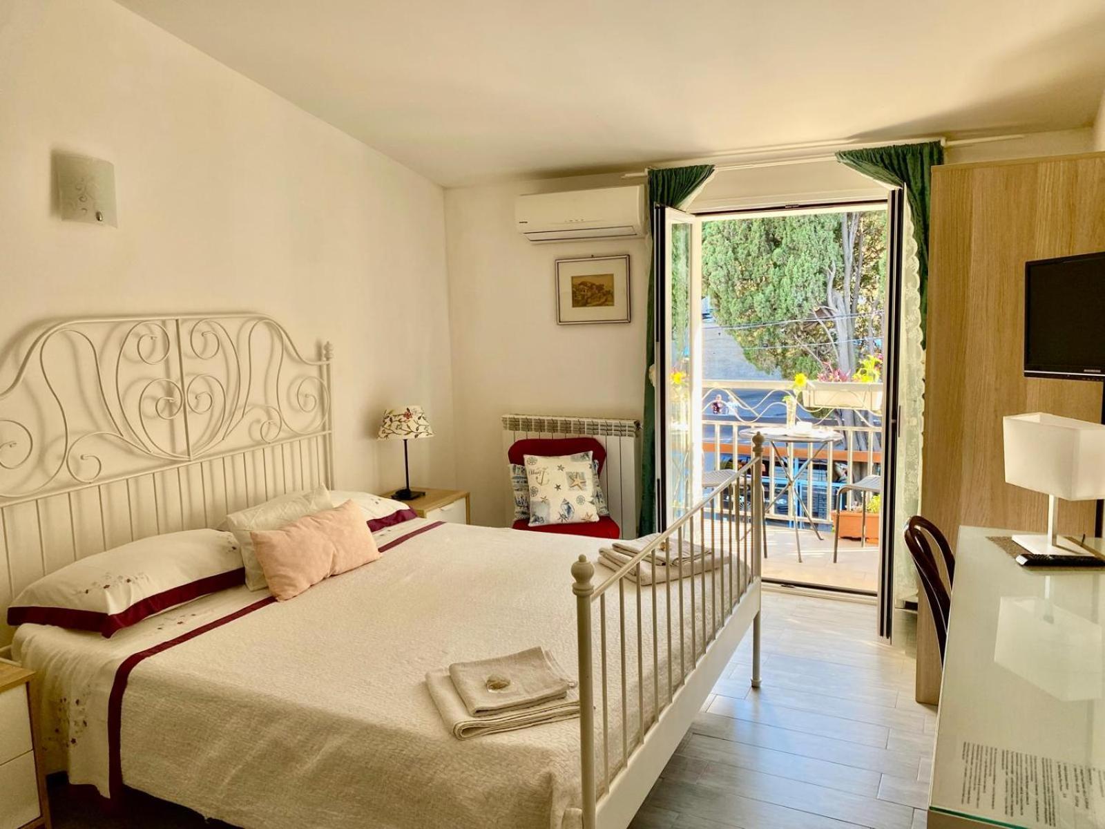 Blueskylite Guest house