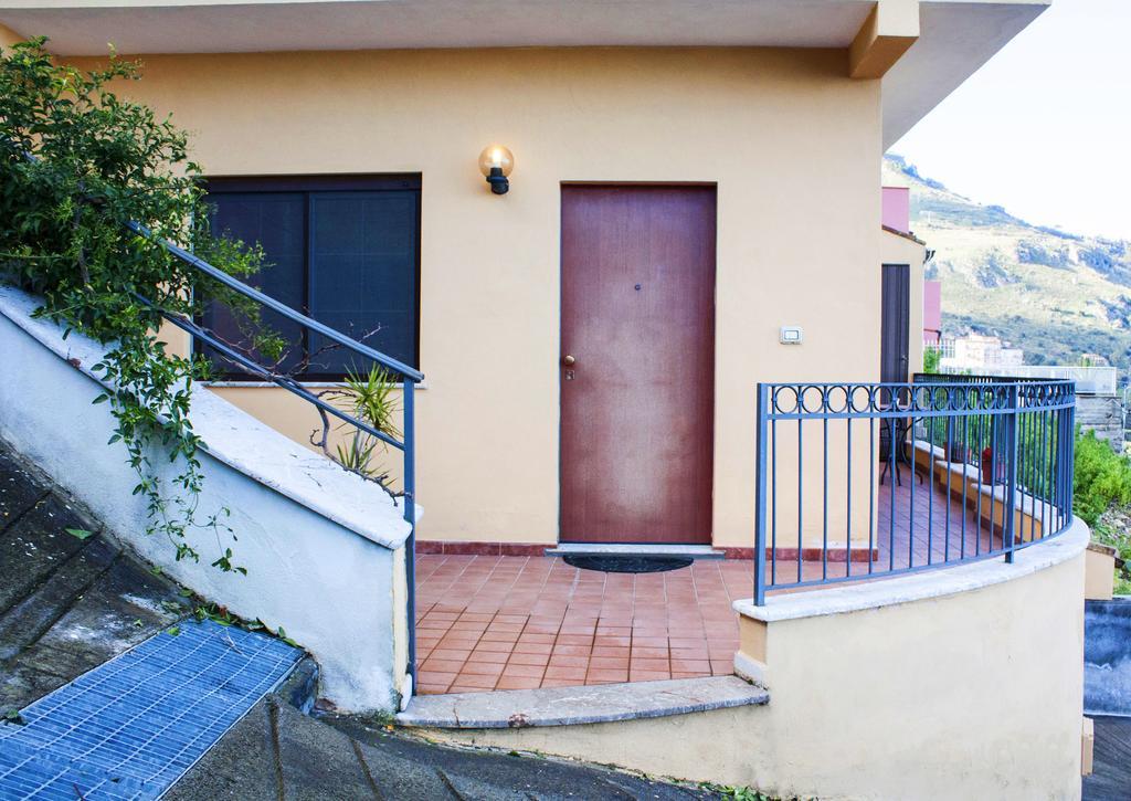 Casa Morgetia With View Apartment Taormina