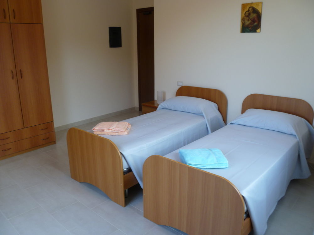 Hotel Domus Nazarena *