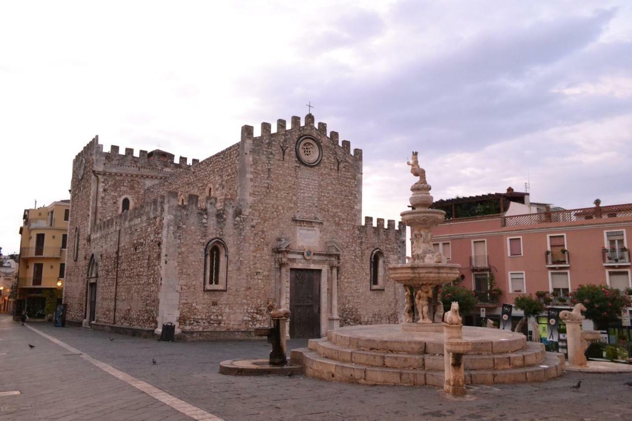 Charming Place 2 Taormina