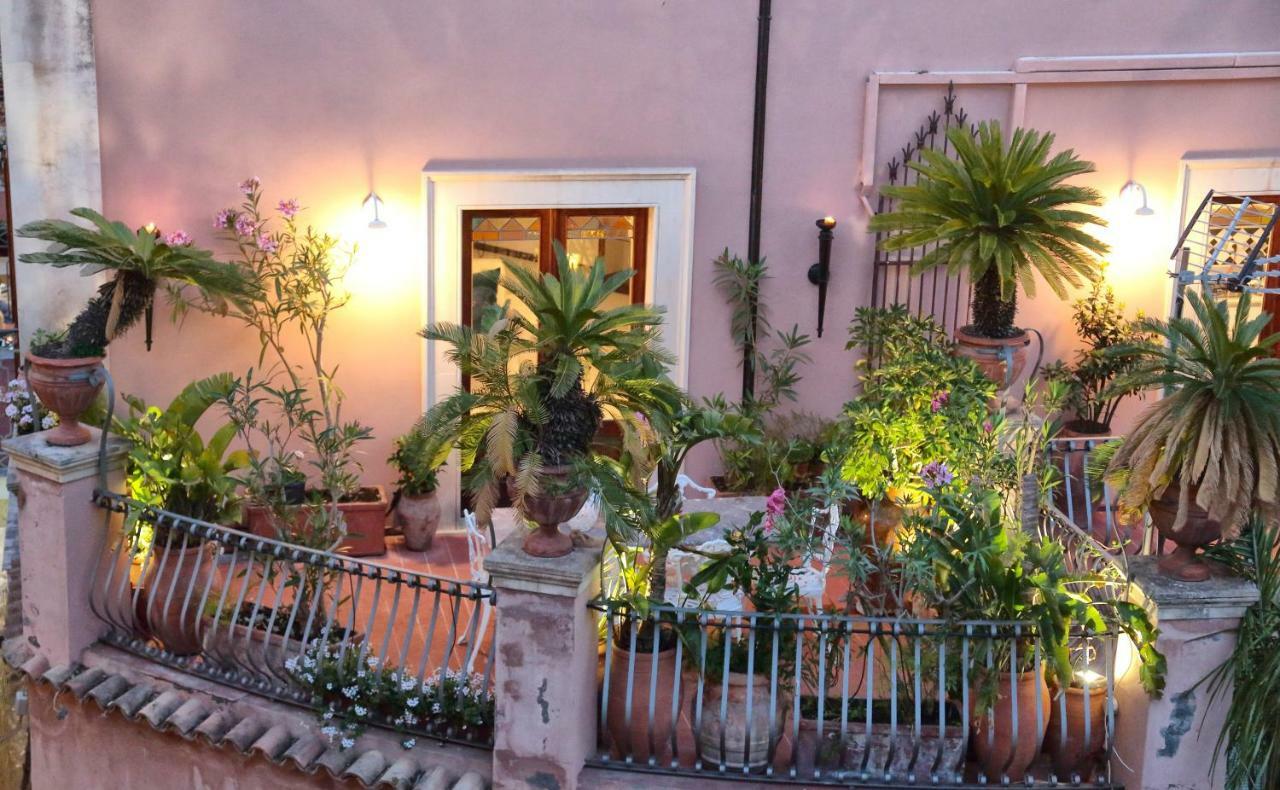 Al Duomo & Flats Guest house