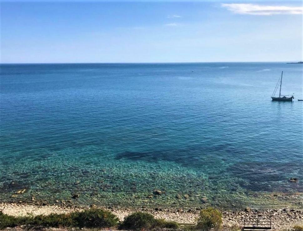 Baia Di Atlantide * Taormina