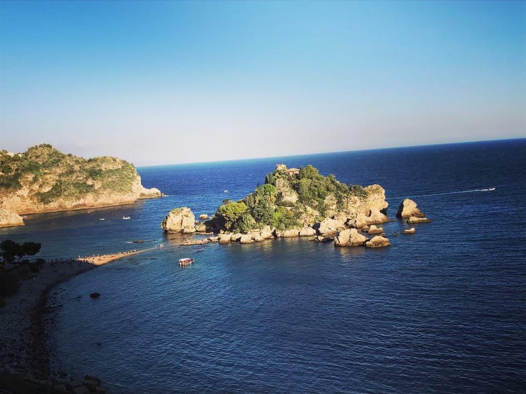 Baia Degli Albatros Apartment *