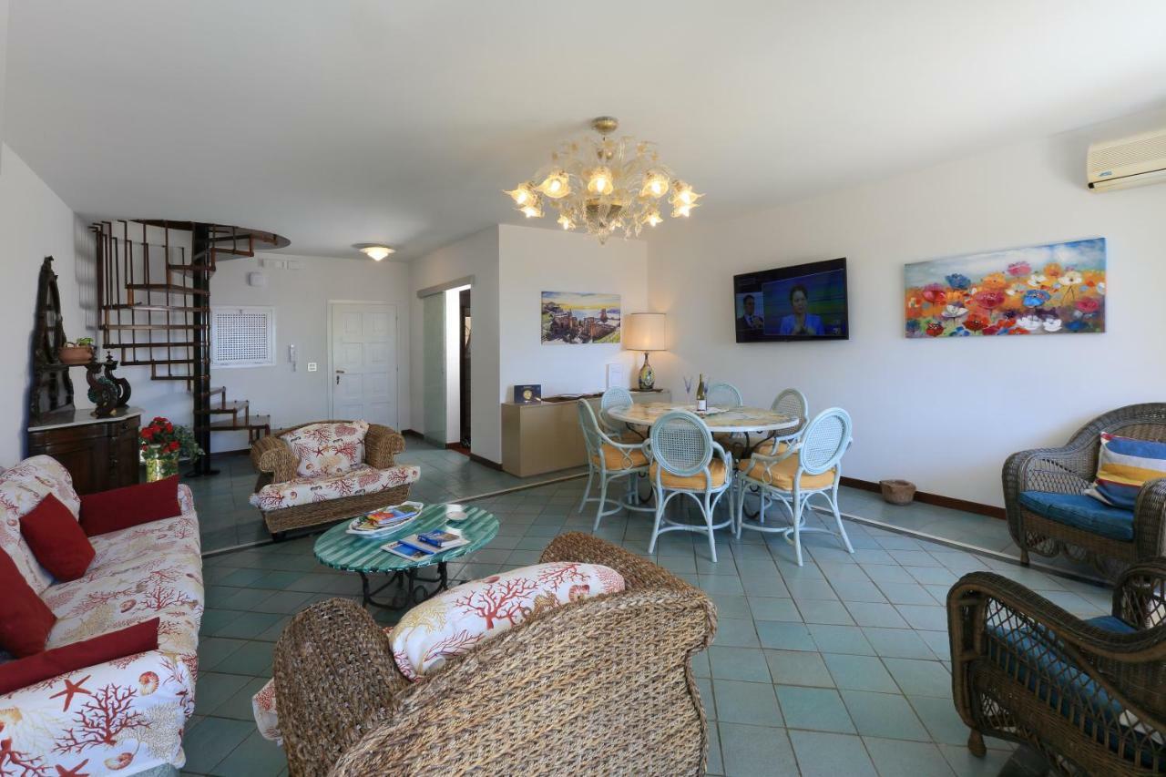 Vittoria Villa