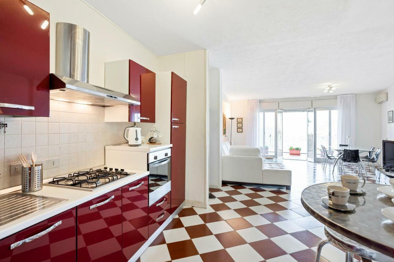 Apartment With Panoramic View