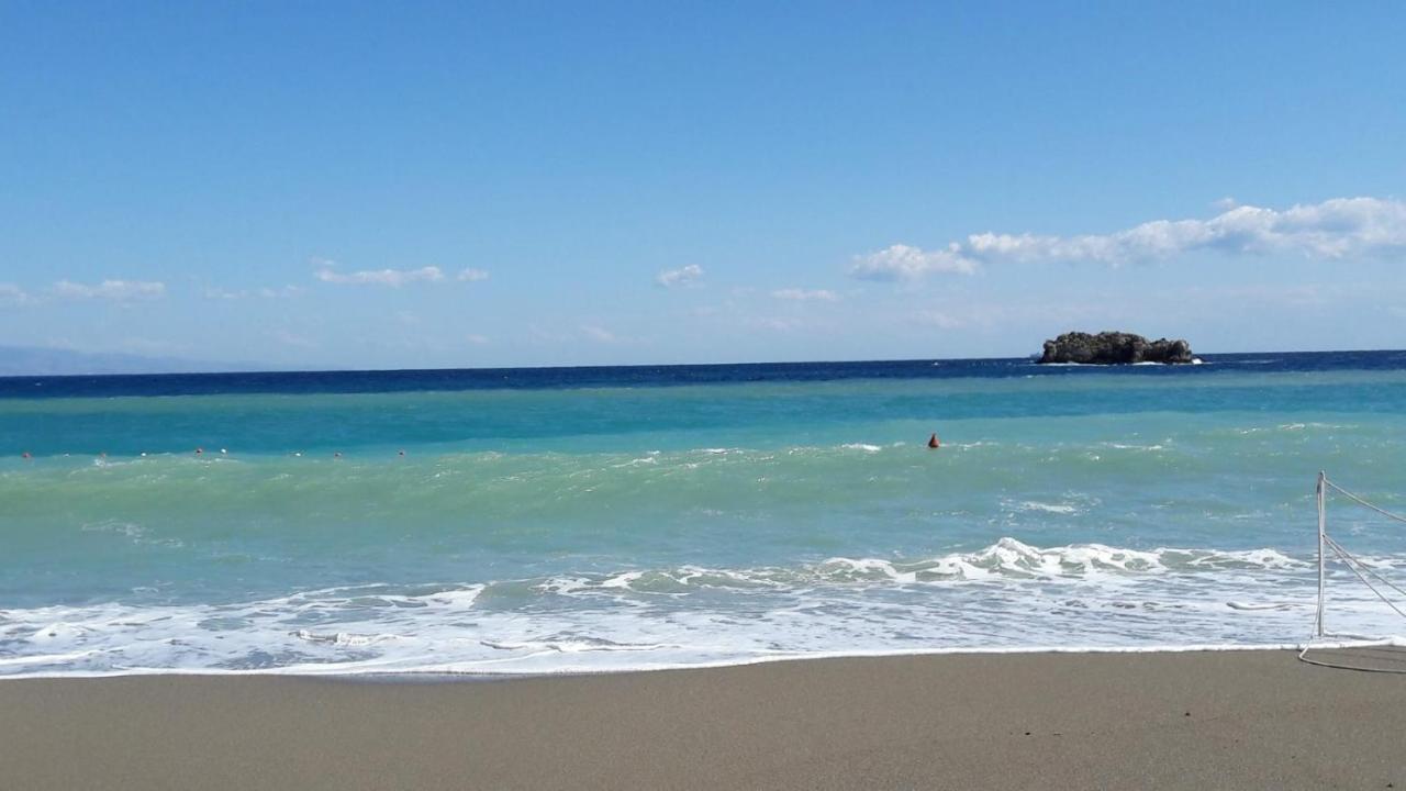 Reggio Seaview Apartment *