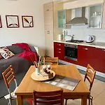 Villa Centaurea Apartment With Private Parking