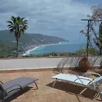 La Casa Nella Roccia