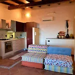 Taormina Collection: Iside