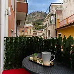 Artemisia Center Apartment
