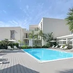 Cora Luxury Home