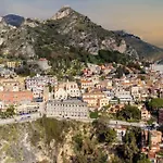Taormina Cali Apartment
