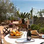 Francesca\'S Apartment Taormina