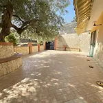 Villa Chris