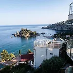 Isola Bella Luxury View