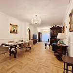 La Baronessa Charming House With Parking