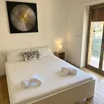 We Home Taormina Center With Parking