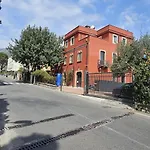 Villa Astoria