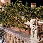 Donna Rosa - Your Home In Taormina