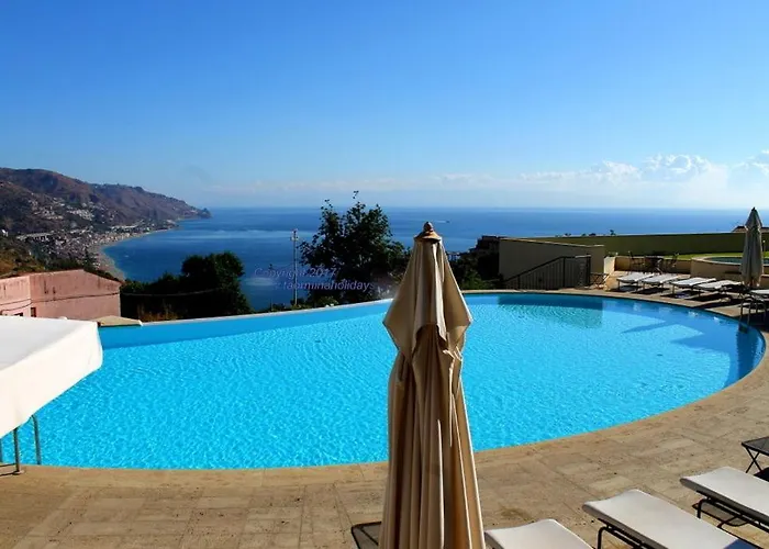 Bayview Apartment - Taormina Holidays