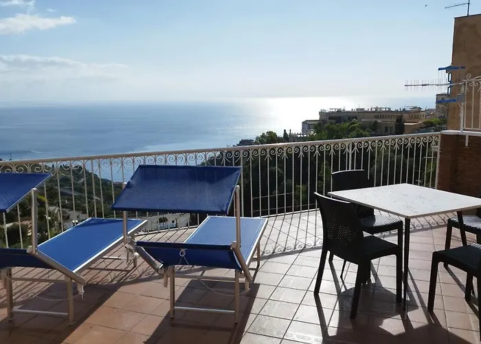 Casa Carmela Panoramic Center Apartment