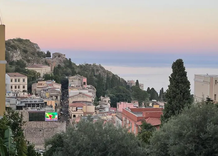 Villa Des Arts - Taormina