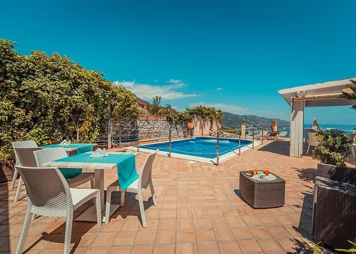 Sirami Apartments