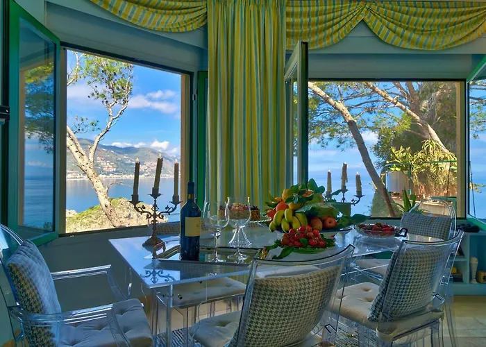 Luxury Apartment&Charm Sea View Isola Bella