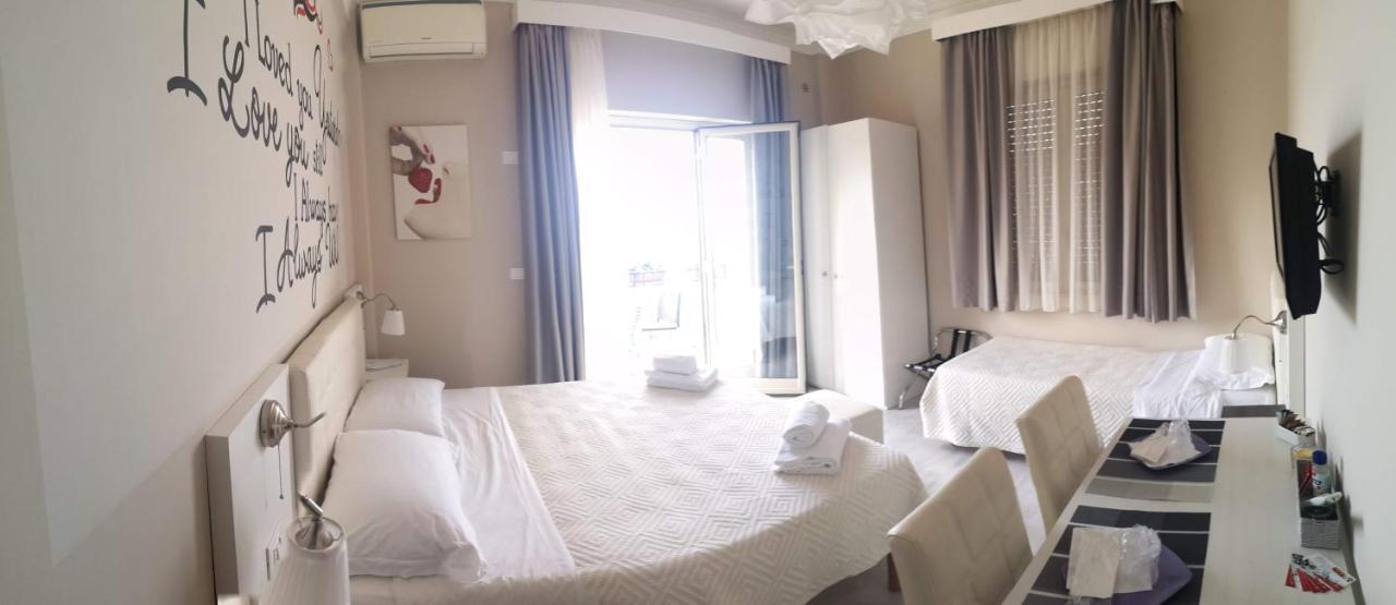 Athena Charming Bed & Breakfast 2*
