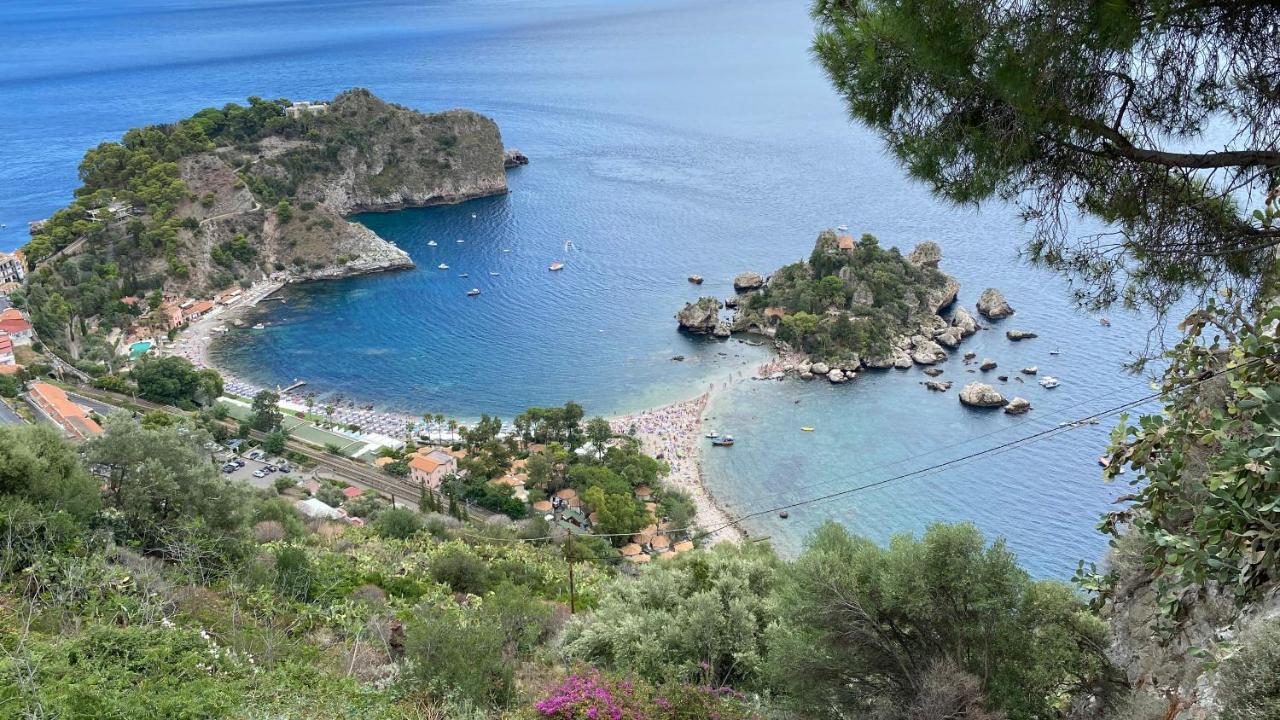 Villa Don Mimi Guarnaschelli La Dependace Taormina