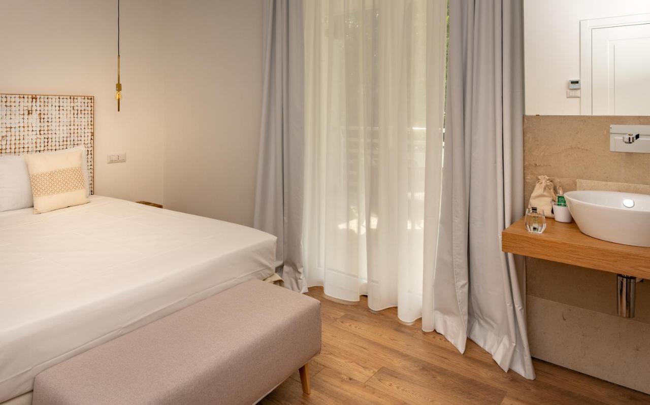 Aparthotel Iancu Charme 3*