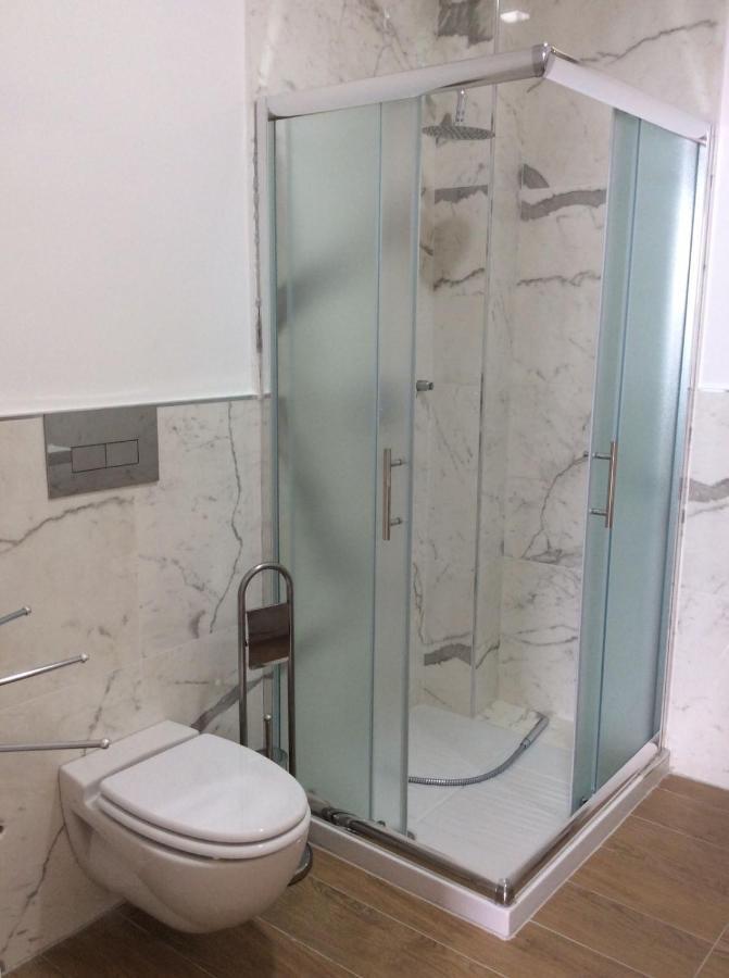 Luxury Terrazze E Vista Mare Bed & Breakfast
