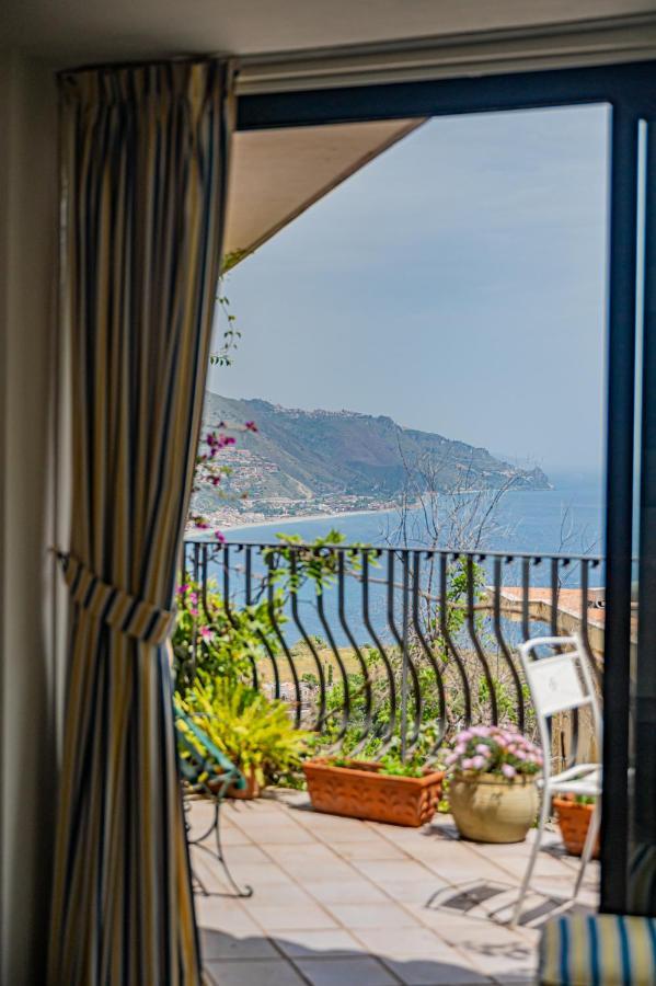 Old Memories House * Taormina