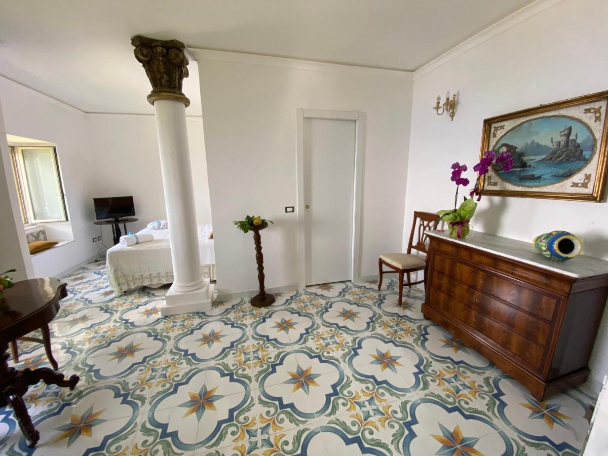 Apartment Villa Don Mimi Guarnaschelli La Dependace