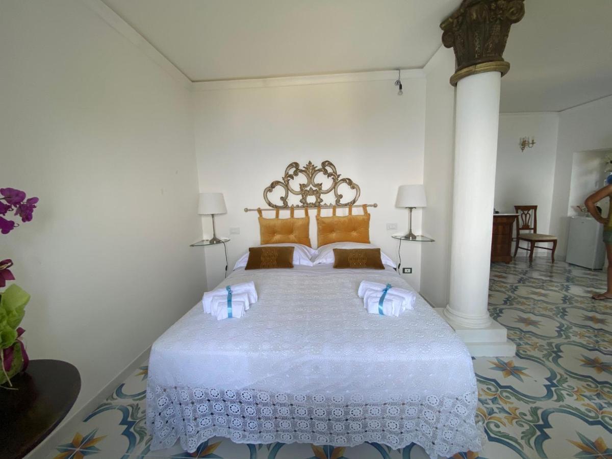 Apartment Villa Don Mimi Guarnaschelli La Dependace