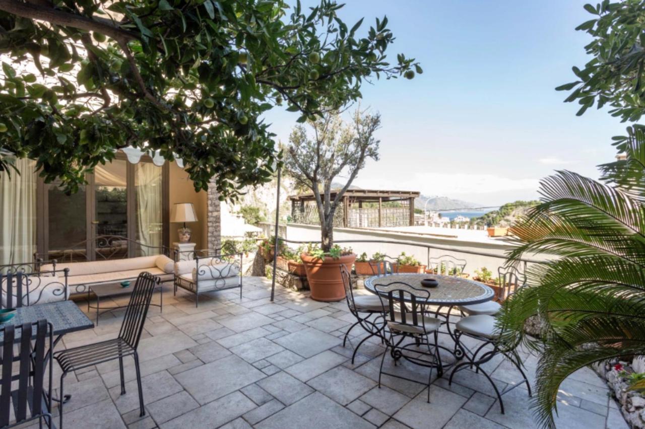 Eleonora Isola Bella Sea View Small Pool + Jacuzzi Villa Taormina