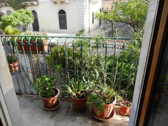Apartment Nini Historic Centre