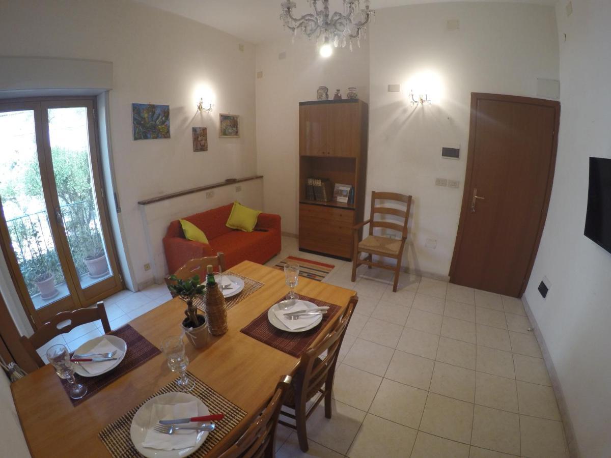 Nini Historic Centre Apartment *