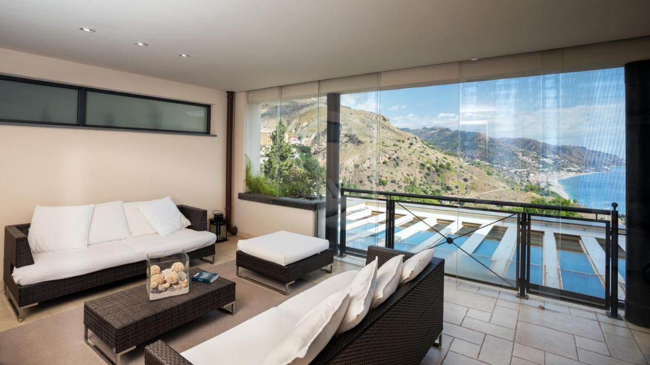 Beautiful In The Centre Of Apartment Taormina