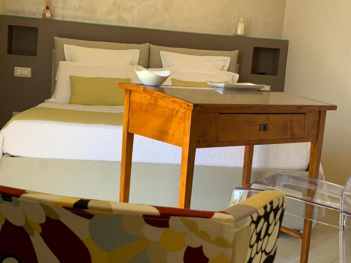 Sparviero Luxury Suites Apartment *