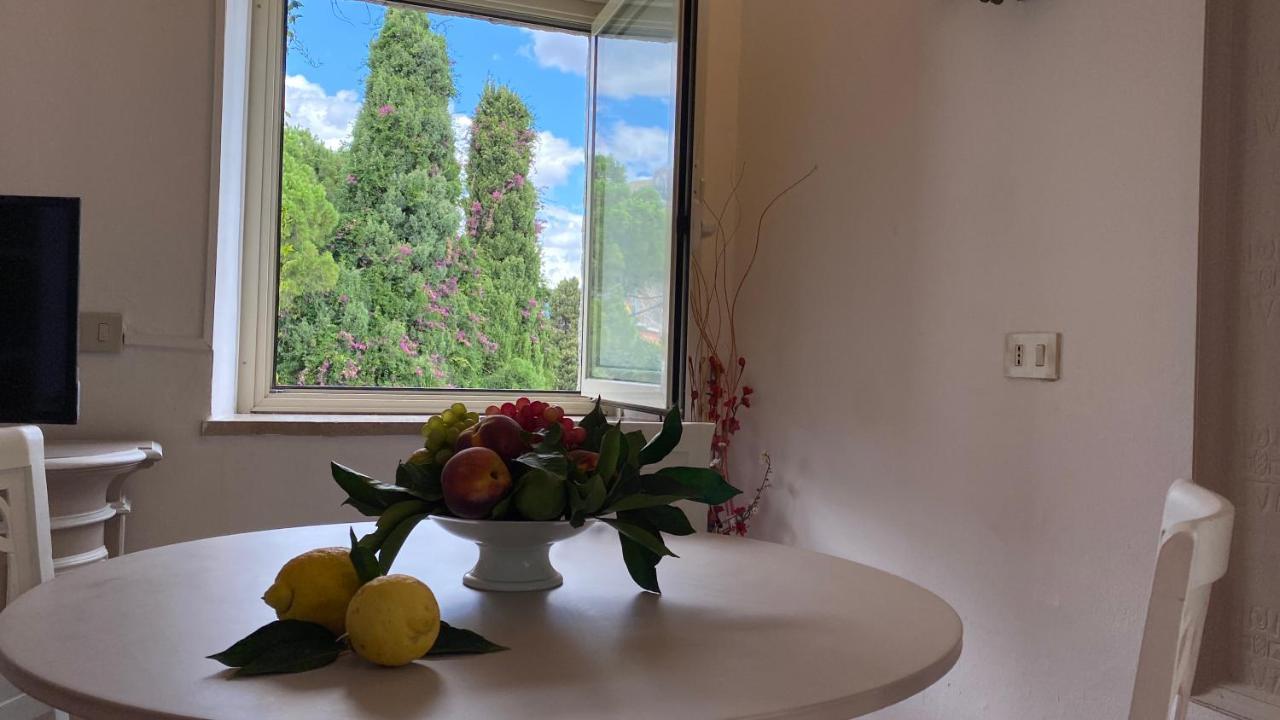 Villa Don Mimi Guarnaschelli La Dependace * Taormina