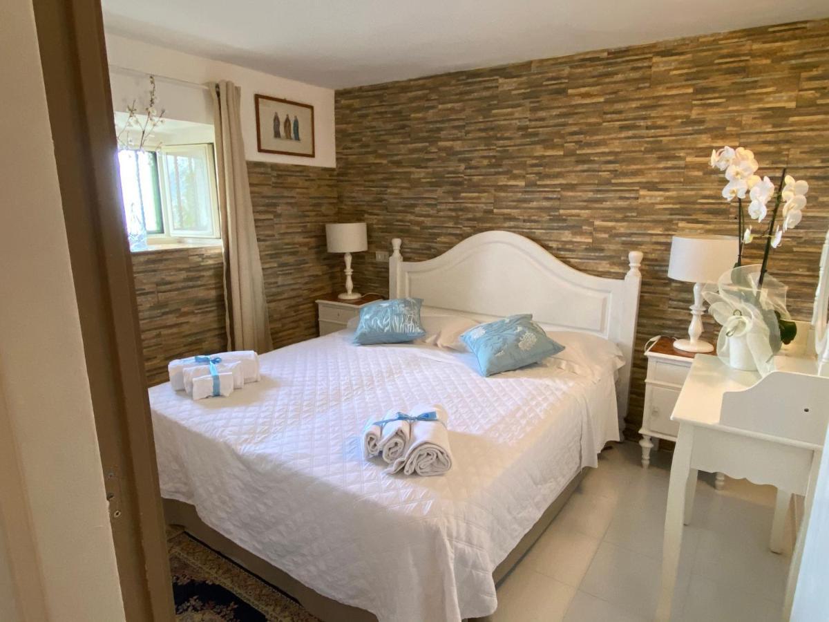 Apartment Villa Don Mimi Guarnaschelli La Dependace