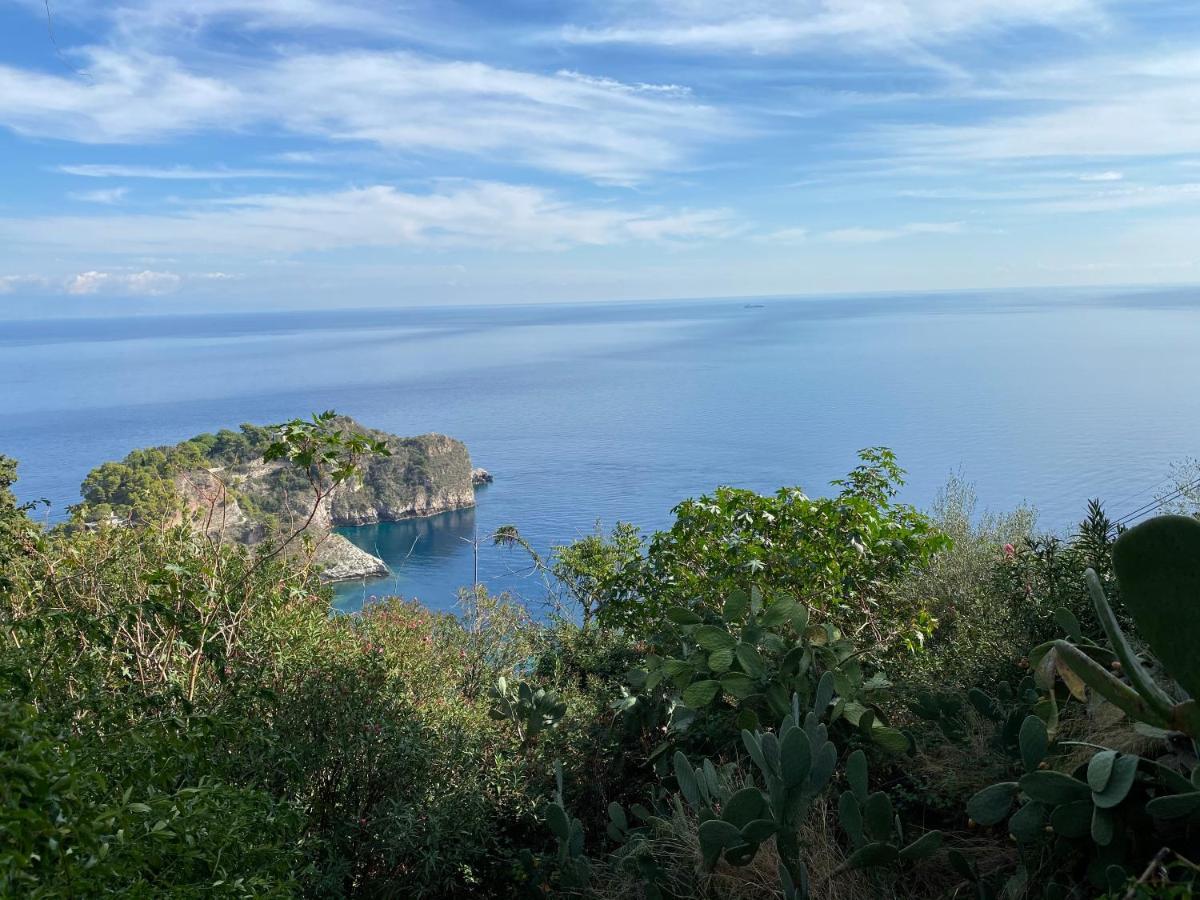 Villa Don Mimi Guarnaschelli La Dependace * Taormina