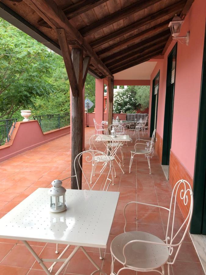 Le Petit Paradis Taormina