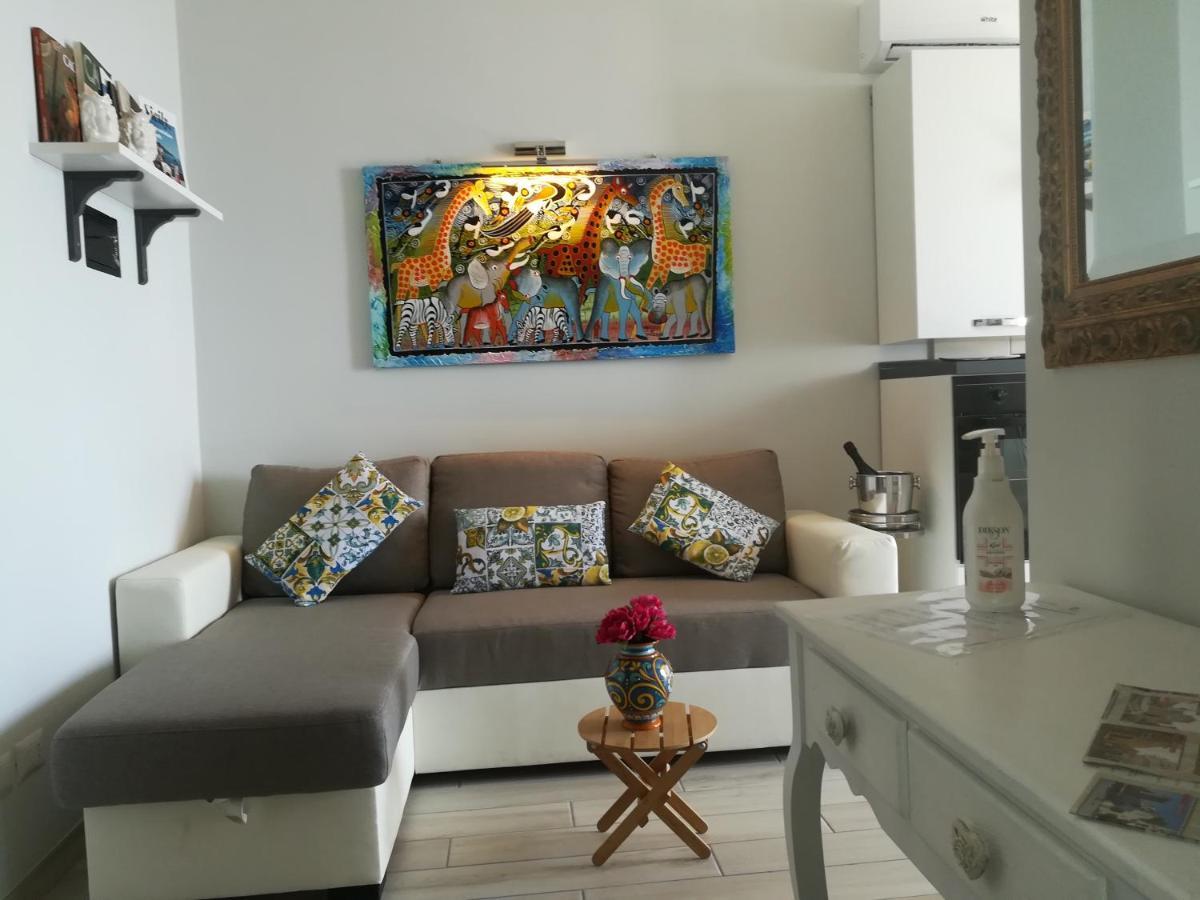 Apartment Al Bajah Loft Monovano Con Requisiti Taormina