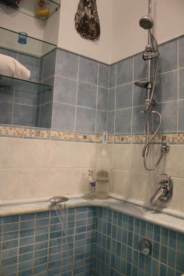 Naumachia Apartment