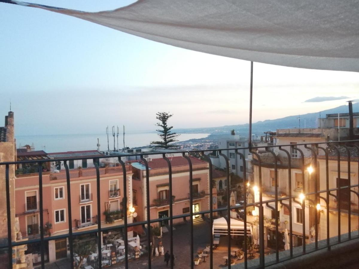 Aly Art Duomo, Gulf & Etna View * Taormina