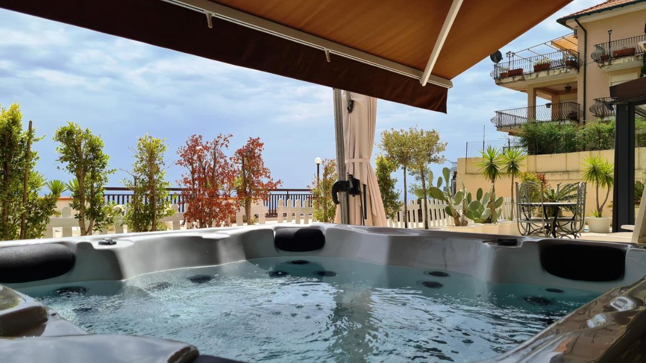 Apartment Maison De Charme With Private Jacuzzi